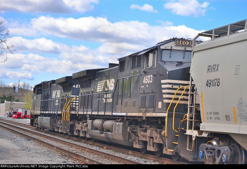 NS H17